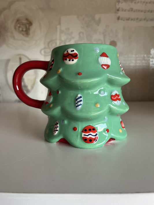 Christmas tree shaped snack mug