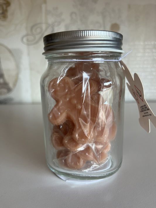 10 gingerbread wax melts in mason jar